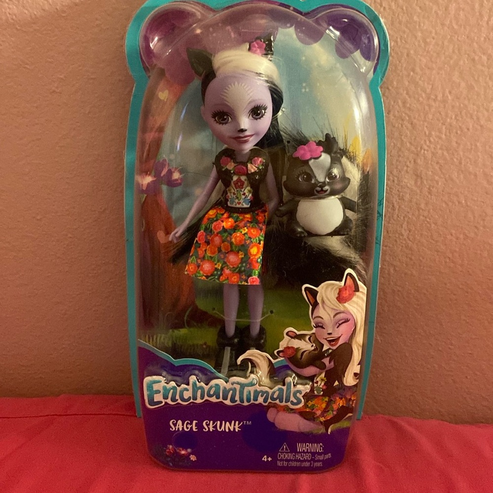 Enchantimals Sage Skunk Doll